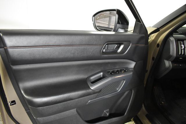 Certified 2024 Nissan Pathfinder Rock Creek AWD/4WD image 7