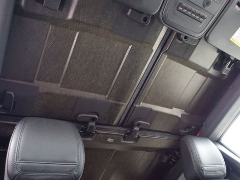 Certified 2023 Ford Bronco Badlands image 24