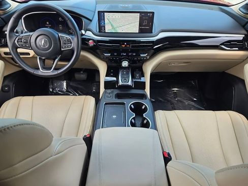 Certified 2025 Acura MDX FWD w/ Technology Package image 12