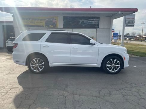 Used 2021 Dodge Durango SXT AWD/4WD image 2