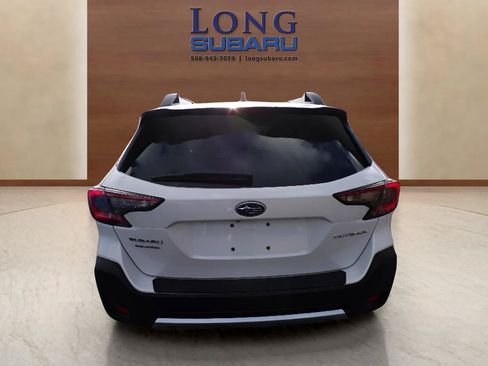 Certified 2024 Subaru Outback Limited AWD/4WD image 4