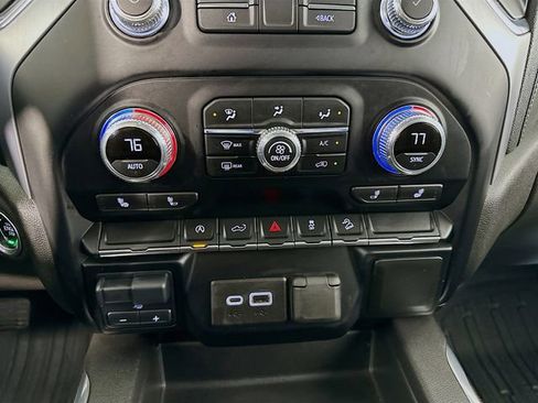 Used 2021 GMC Sierra 1500 Elevation image 30
