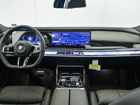 New 2026 BMW 740i w/ Premium Package image 16