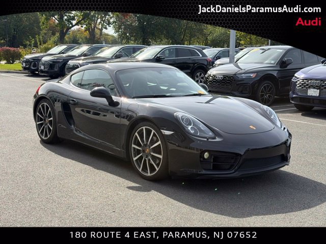 Used 2016 Porsche Cayman RWD image 3