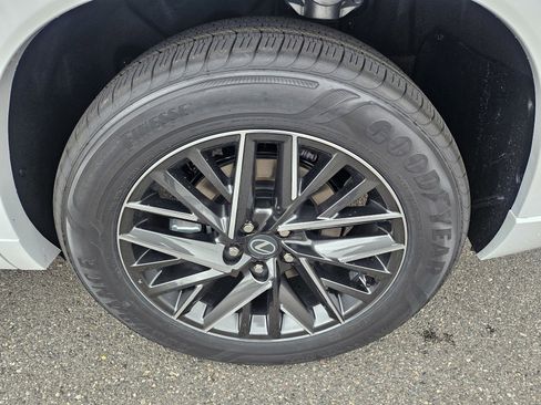 New 2026 Lexus TX 350 AWD image 17