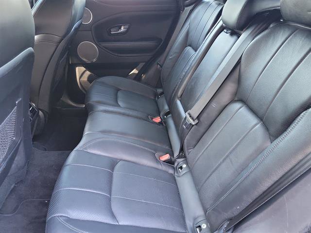 Used 2017 Land Rover Range Rover Evoque SE AWD/4WD image 6