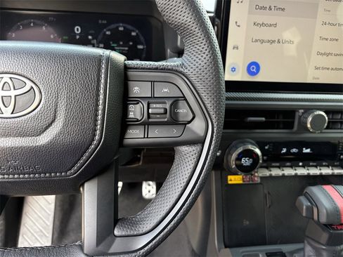 Used 2025 Toyota Tacoma TRD Pro image 18