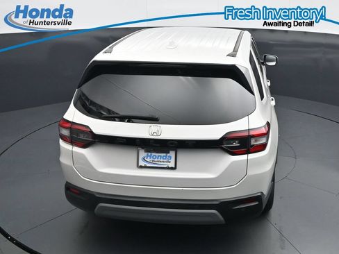 Used 2025 Honda Pilot EX-L image 25