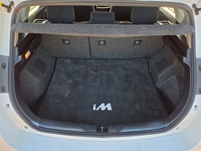 Used 2017 Toyota Corolla iM w/ Carpet Mat Package FWD image 13