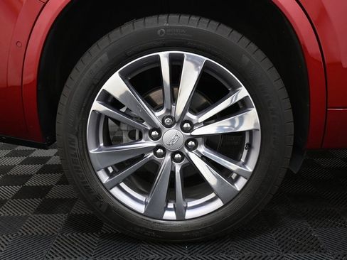 Used 2023 Cadillac XT6 Premium Luxury w/ Technology Package image 38