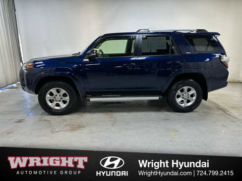 Used 2020 Toyota 4Runner SR5 Premium image 7