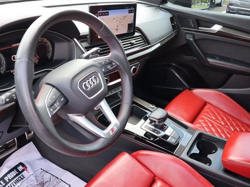Used 2023 Audi SQ5 Premium Plus w/ Premium Plus Package AWD/4WD image 10