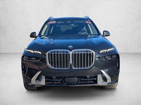 Certified 2023 BMW X7 xDrive40i w/ Premium Package image 8