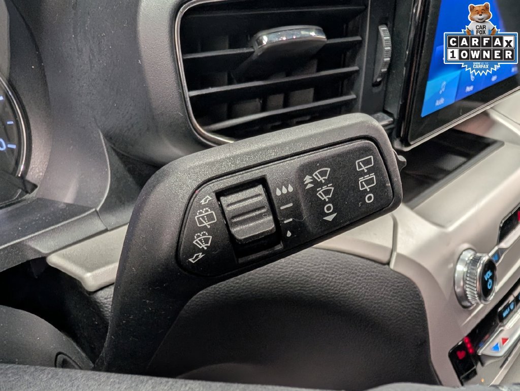 Used 2023 Ford Explorer XLT w/ Equipment Group 202A AWD/4WD image 19