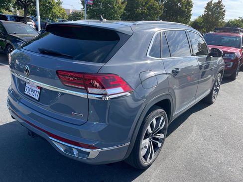 Used 2021 Volkswagen Atlas Cross Sport SEL Premium R-Line w/ Luggage Net & Mats Package AWD/4WD image 2