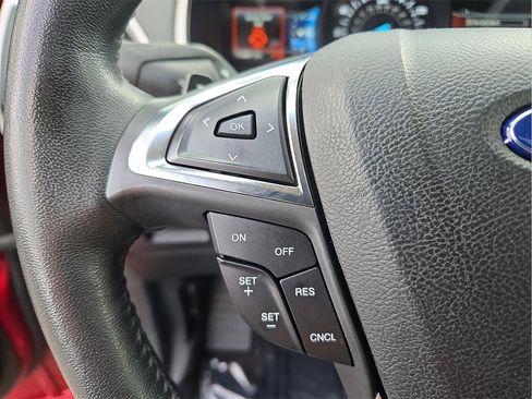 Used 2017 Ford Edge SEL w/ Equipment Group 201A image 23