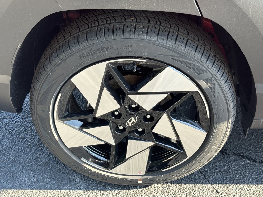 New 2026 Hyundai Kona Limited FWD image 17