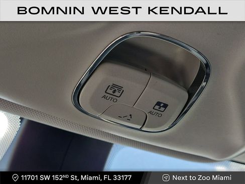 Used 2018 Jeep Compass Latitude image 25