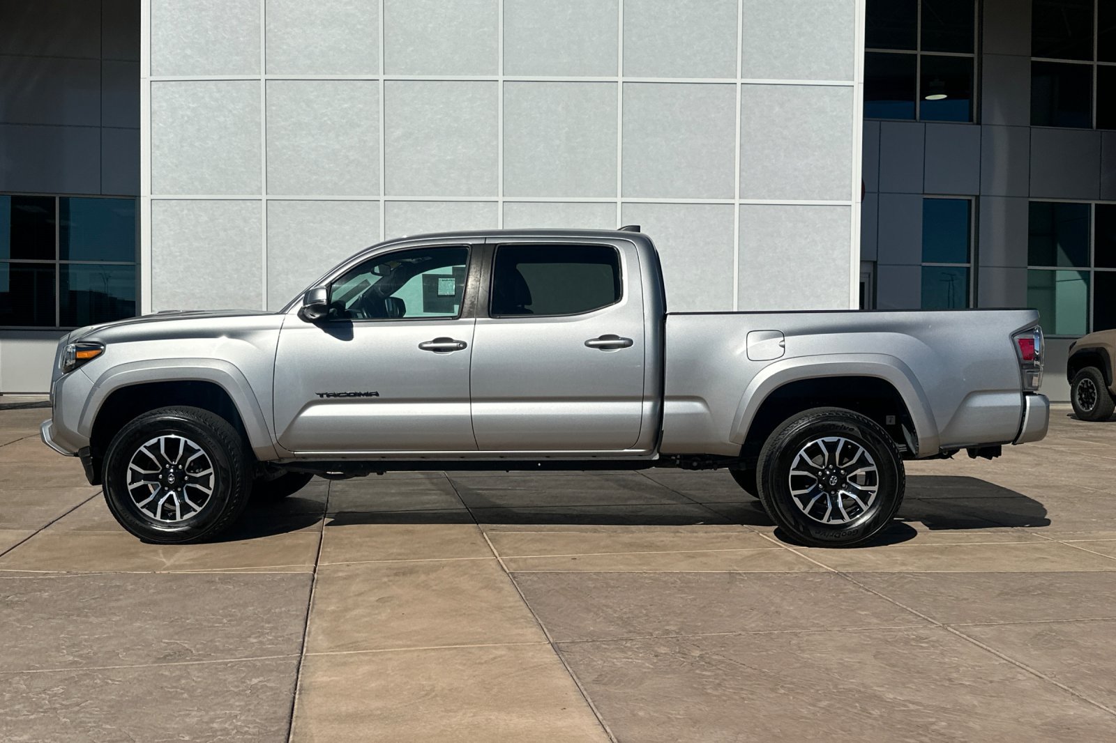 Certified 2020 Toyota Tacoma TRD Sport w/ TRD Premium Sport Package RWD image 8