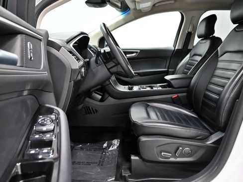Used 2019 Ford Edge SEL w/ Equipment Group 201A AWD/4WD image 5