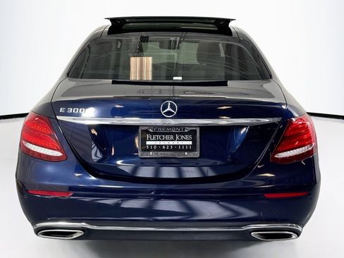 Used 2019 Mercedes-Benz E 300 image 6
