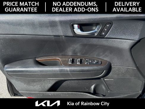 Used 2020 Kia Optima Premium w/ Paint Protection Package image 12