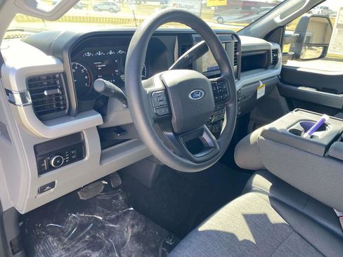 New 2026 Ford F250 XL w/ STX Appearance Package AWD/4WD image 17