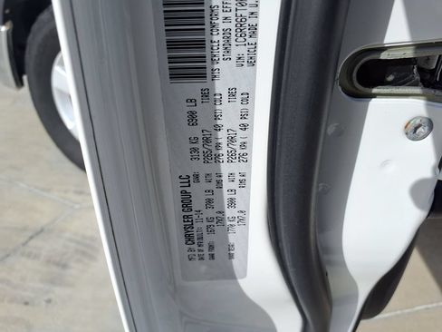 Used 2015 RAM 1500 Tradesman w/ Exterior Appearance Group RWD image 43