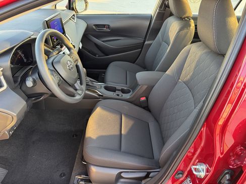 New 2026 Toyota Corolla LE image 2