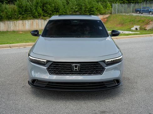 Used 2023 Honda Accord Sport image 2