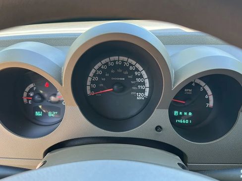 Used 2008 Dodge Nitro SXT AWD/4WD image 30