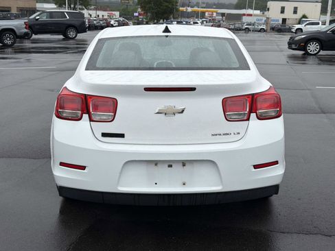 Certified 2014 Chevrolet Malibu LS w/ Protection Package FWD image 6
