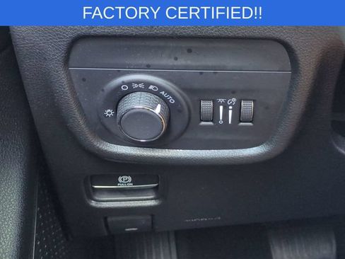 Certified 2023 Jeep Grand Cherokee Altitude AWD/4WD image 18