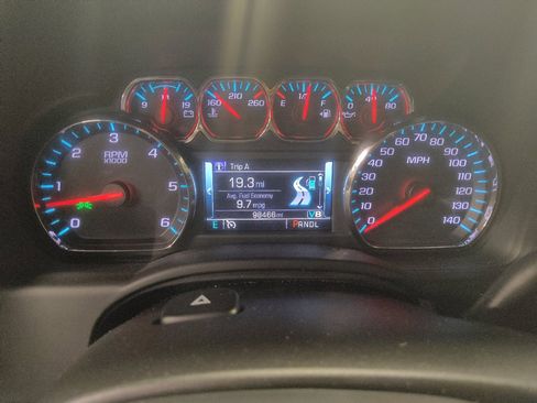 Used 2018 GMC Yukon SLE w/ SLE Value Package RWD image 23