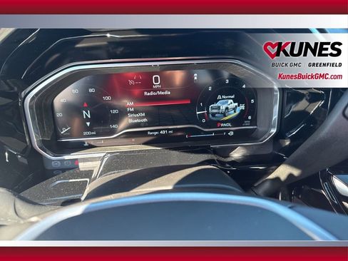 New 2025 GMC Sierra 3500 SLT image 24