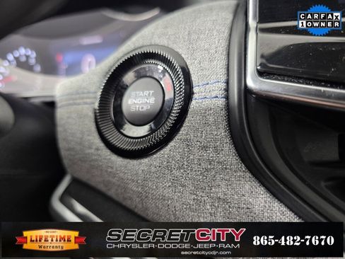 Used 2023 Jeep Compass Sport image 22