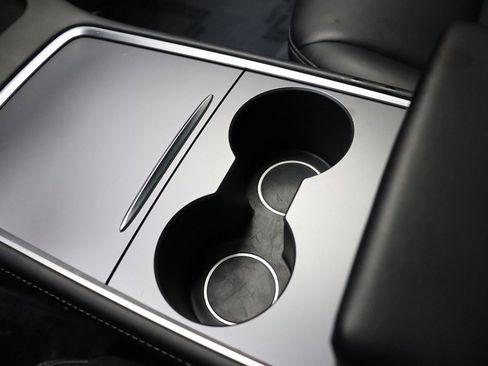 Used 2022 Tesla Model 3 Long Range image 36