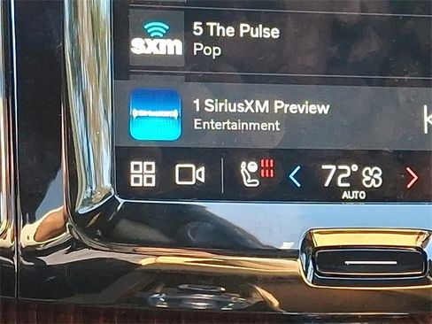 Used 2024 Volvo XC60 T8 Ultimate w/ Protection Package Premier image 24