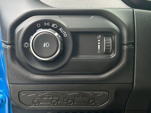 Certified 2024 Jeep Wrangler Sahara image 29