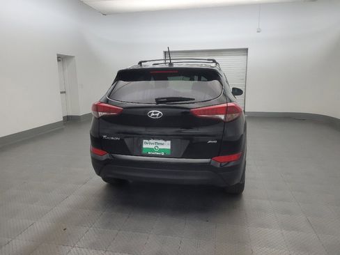 Used 2017 Hyundai Tucson SE AWD/4WD image 7