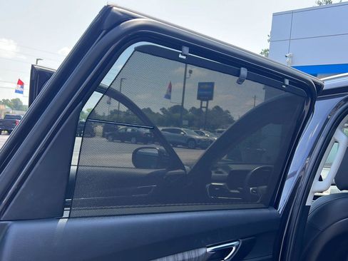 Used 2025 Kia Telluride EX FWD image 19