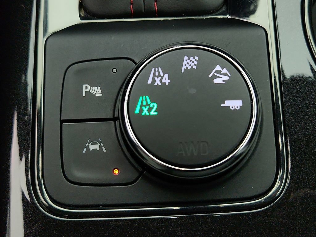Used 2023 Chevrolet Blazer RS AWD/4WD image 23