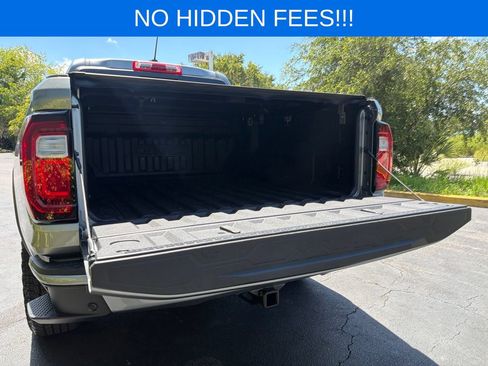 Used 2025 GMC Canyon AT4 AWD/4WD image 11