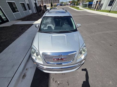 Used 2012 GMC Acadia Denali image 3