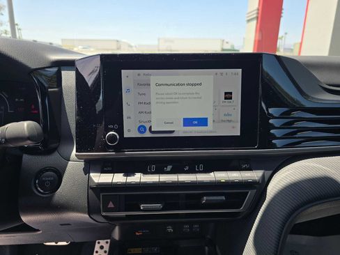 Certified 2025 Toyota Camry SE FWD image 27