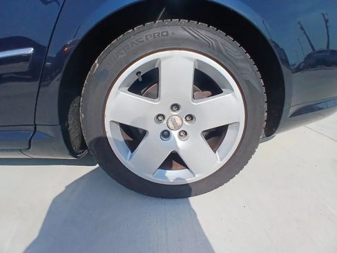 Used 2007 Audi A8 L 4.2 AWD/4WD image 9
