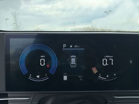 New 2026 Hyundai Kona SEL Premium AWD/4WD image 17