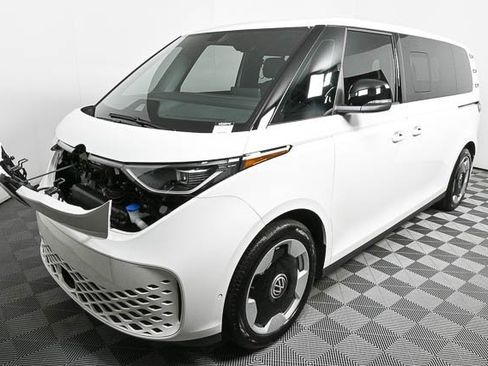 New 2025 Volkswagen ID. Buzz Pro S image 33