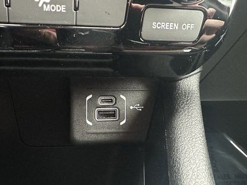 New 2026 Jeep Compass Latitude image 28