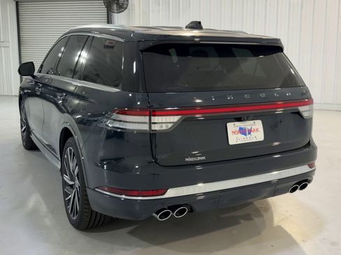 New 2025 Lincoln Aviator Black Label image 8